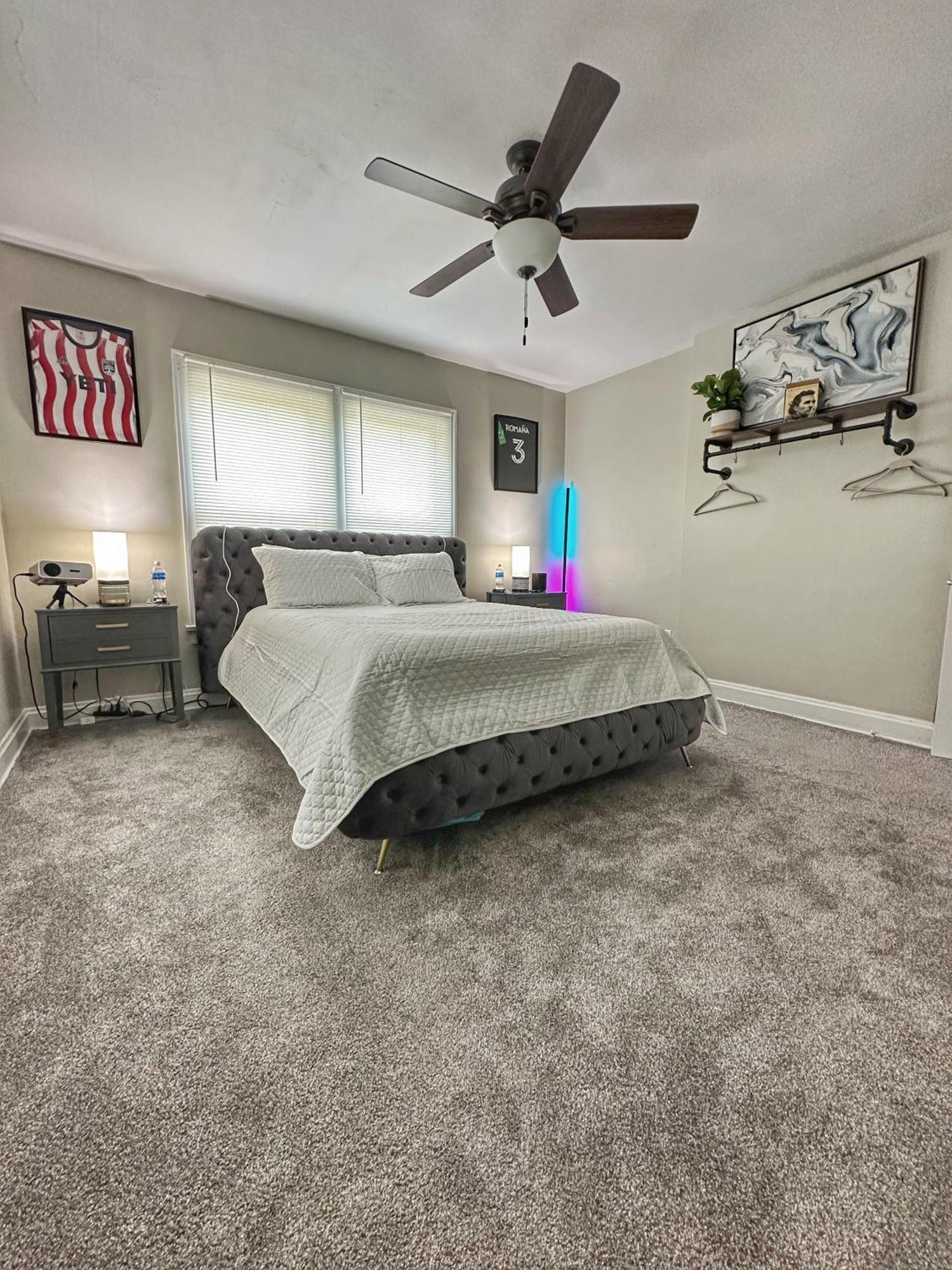 Modern Luxe 3Br 1Ba With Bar 7 Villa Columbus Luaran gambar
