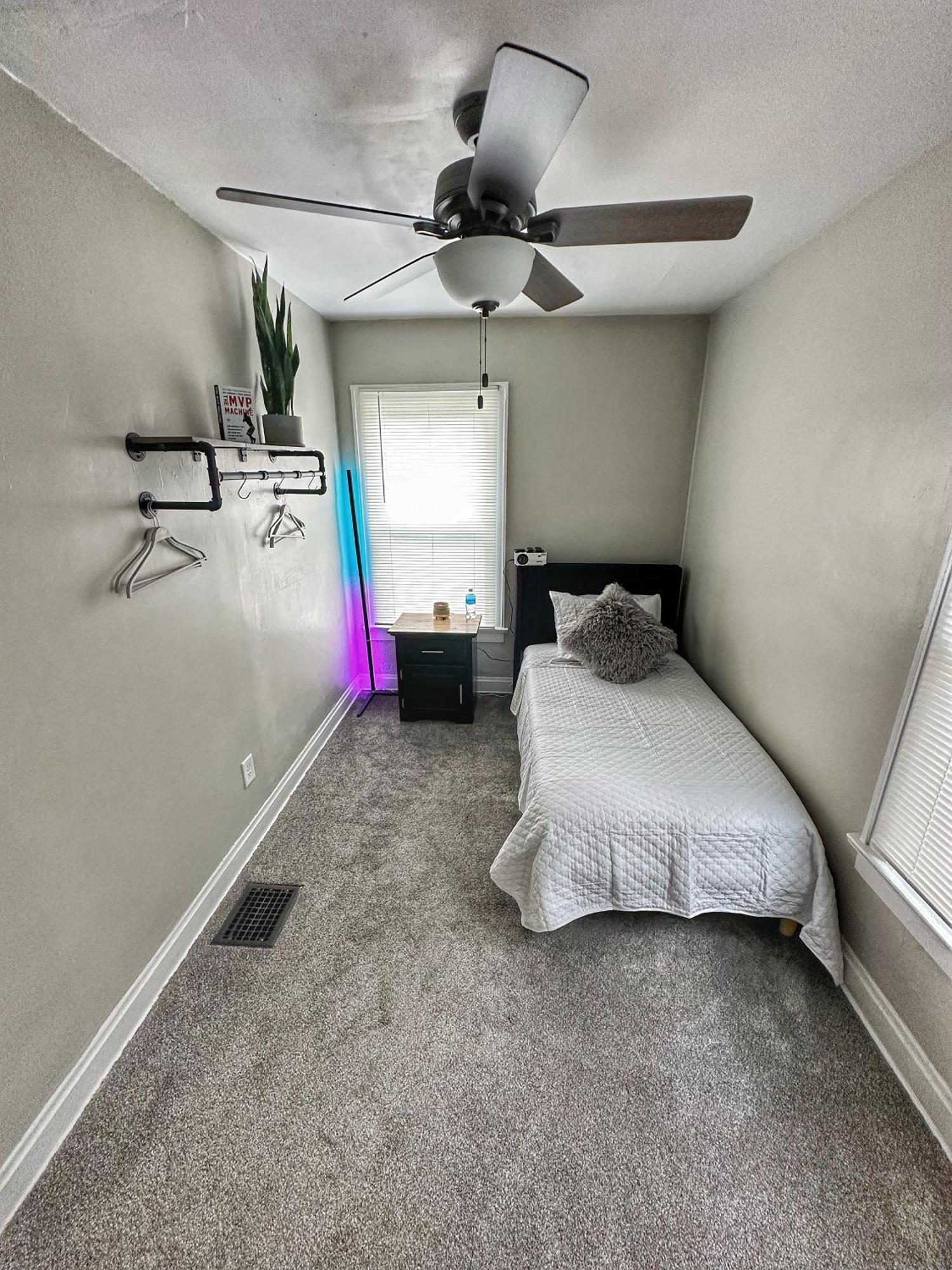 Modern Luxe 3Br 1Ba With Bar 7 Villa Columbus Luaran gambar